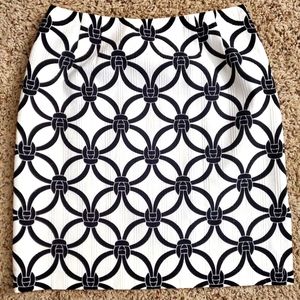 Talbots White Pencil Skirt Black Knot Detail Size 10